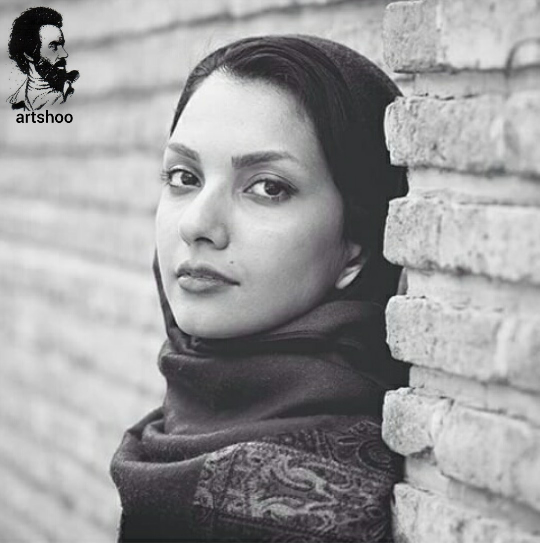 مدل سیاه قلم اورژینال